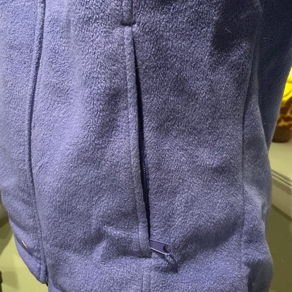 Columbia Zip Up - Picture 4 of 7